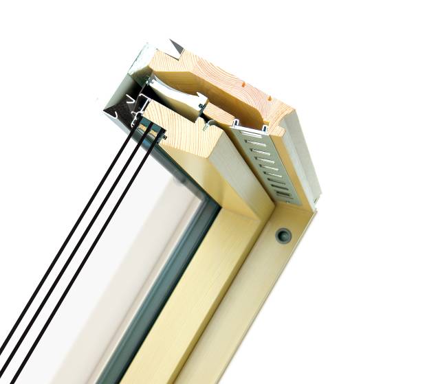 Деревянное мансардное окно FTP-V U5 THERMO со среднеповоротным открыванием