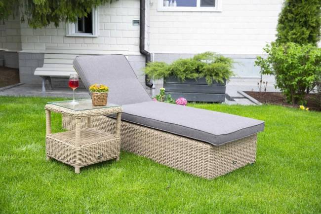 "Форио" столик кофейный из искусственного ротанга, цвет соломенный "Форио" столик кофейный из искусственного ротанга, цвет соломенный