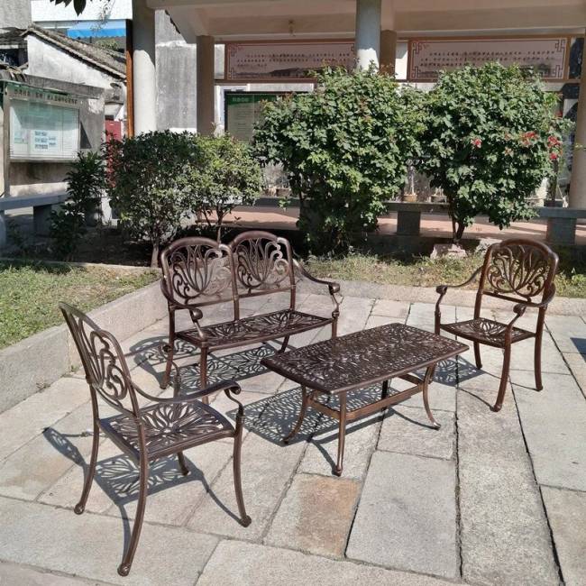 Комплект из литого алюминия Valencia Комплект из литого алюминия Valencia